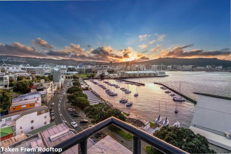 Photo of property in Dorchester Apartments, 144 Oriental Parade, Oriental Bay, Wellington, 6011