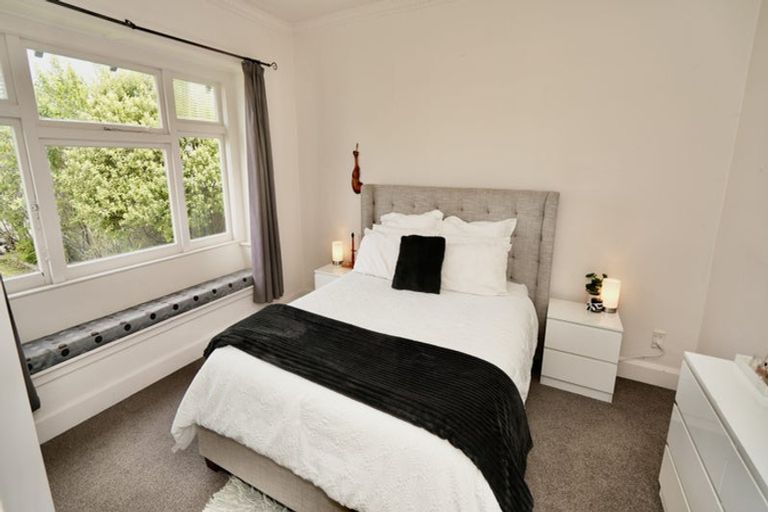 Photo of property in 52 Matipo Street, Takaro, Palmerston North, 4410