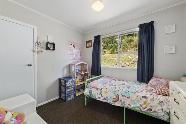 Photo of property in 36 Kingsley Street, Stokes Valley, Lower Hutt, 5019