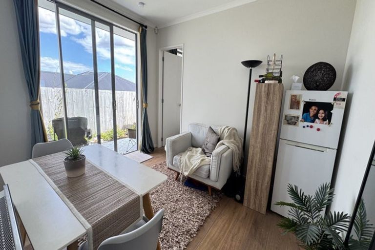 Photo of property in 17 Keshvara Road, Beachlands, Auckland, 2018
