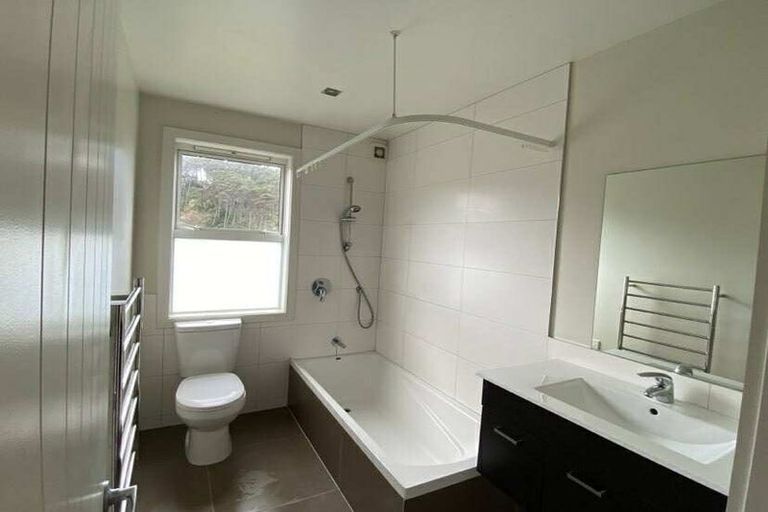 Photo of property in 141 Raroa Road, Aro Valley, Wellington, 6012