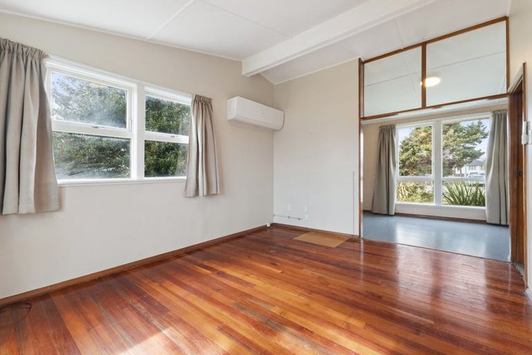 Photo of property in 7 Betty Place, Aranui, Christchurch, 8061