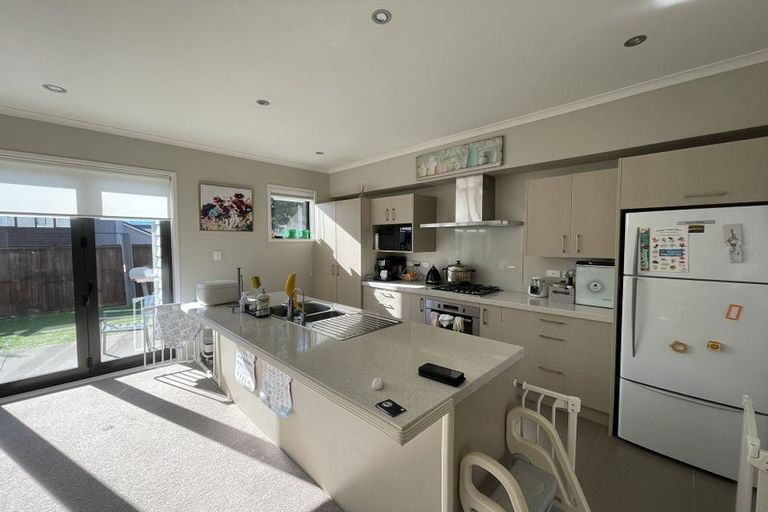 Photo of property in 21 Lester Street, Hobsonville, Auckland, 0616