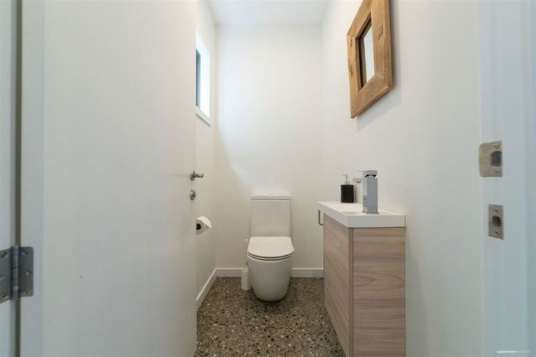 Photo of property in 6 Polperro Court, Jacks Point, Queenstown, 9371