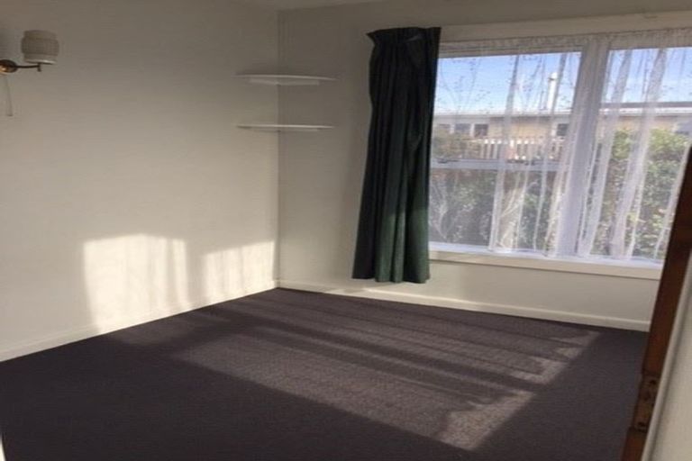 Photo of property in 80 Bickerton Street, Wainoni, Christchurch, 8061