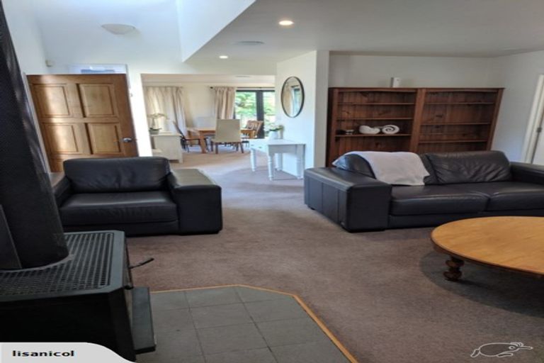 Photo of property in 2/14 Coronation Street, Belmont, Auckland, 0622