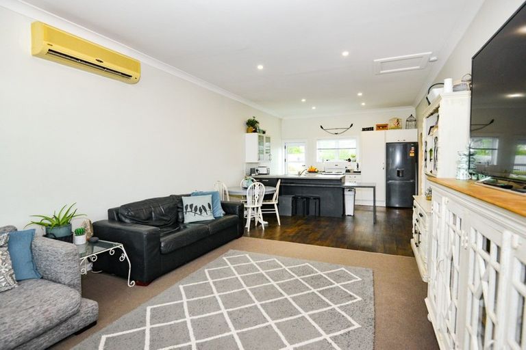 Photo of property in 900a Clive Street, Akina, Hastings, 4122