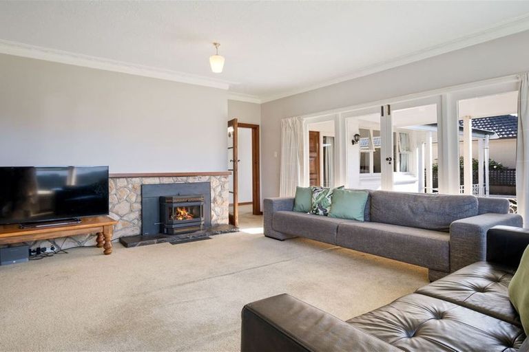 Photo of property in 122 Glandovey Road, Strowan, Christchurch, 8052