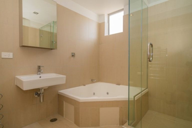 Photo of property in 302/1 Victoria Street, Whitianga, 3510