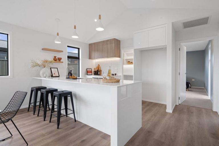 Photo of property in 11 Hereford Drive, Carterton, 5713