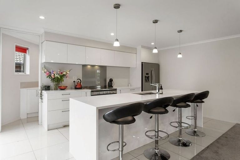 Photo of property in 1 Tanu Place, Parklands, Christchurch, 8083