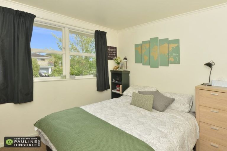 Photo of property in 9 Mountain Road, Morningside, Whangarei, 0110