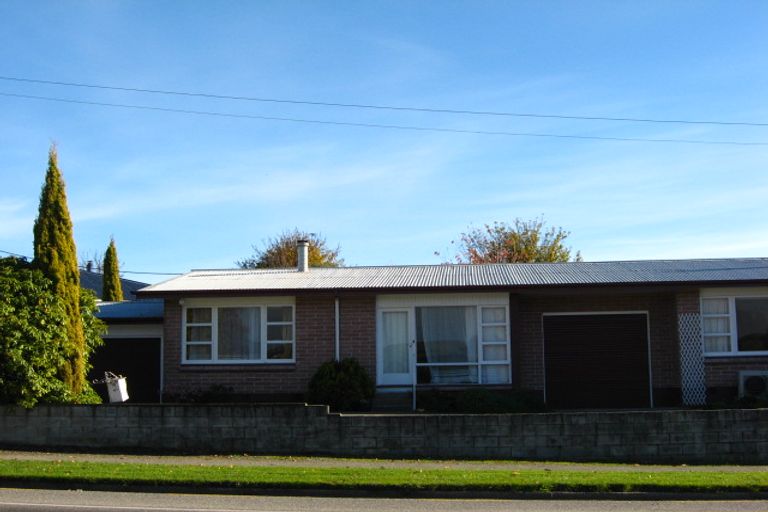 Photo of property in 10 Railway Esplanade, East Gore, Gore, 9710