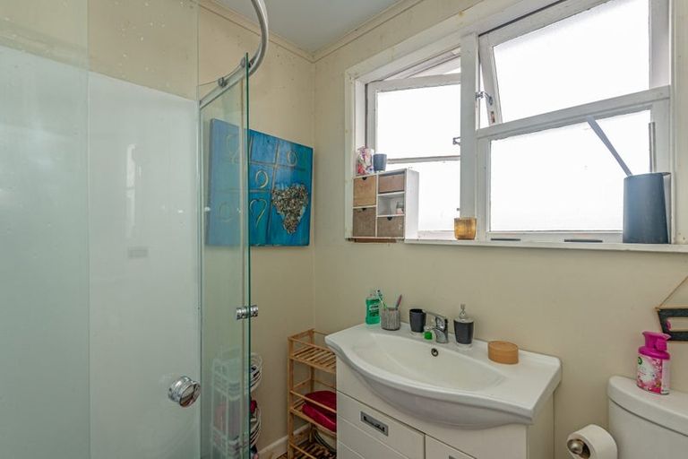 Photo of property in 46 Clyde Crescent, Roslyn, Palmerston North, 4414