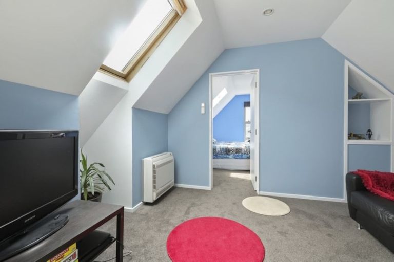 Photo of property in 3a Whareora Terrace, Cashmere, Christchurch, 8022