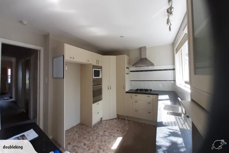 Photo of property in 16 Ashbourne Street, Burnside, Christchurch, 8053