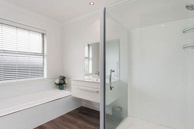 Photo of property in 1 Kruger Road, Halswell, Christchurch, 8025