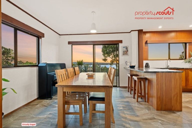 Photo of property in 2/78 Rangatira Road, Beach Haven, Auckland, 0626