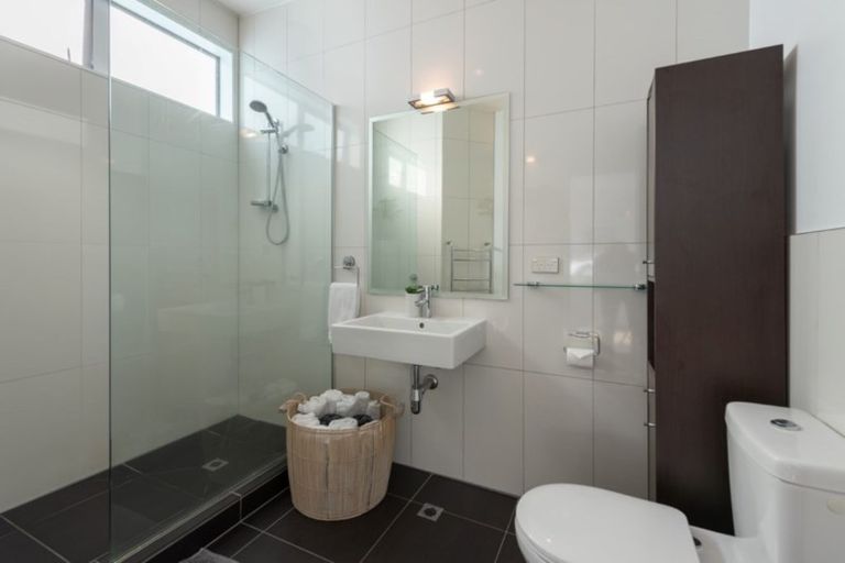 Photo of property in 7a Aranui Street, Miramar, Wellington, 6022