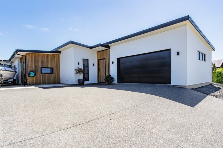 Photo of property in 69 Sutherland Drive, Kaiapoi, 7630