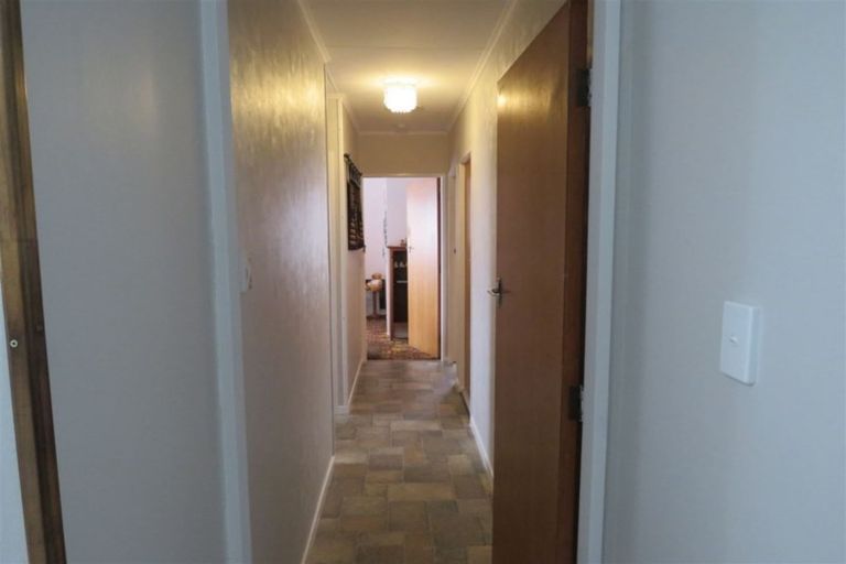 Photo of property in 37 Power Street, Levin, 5510