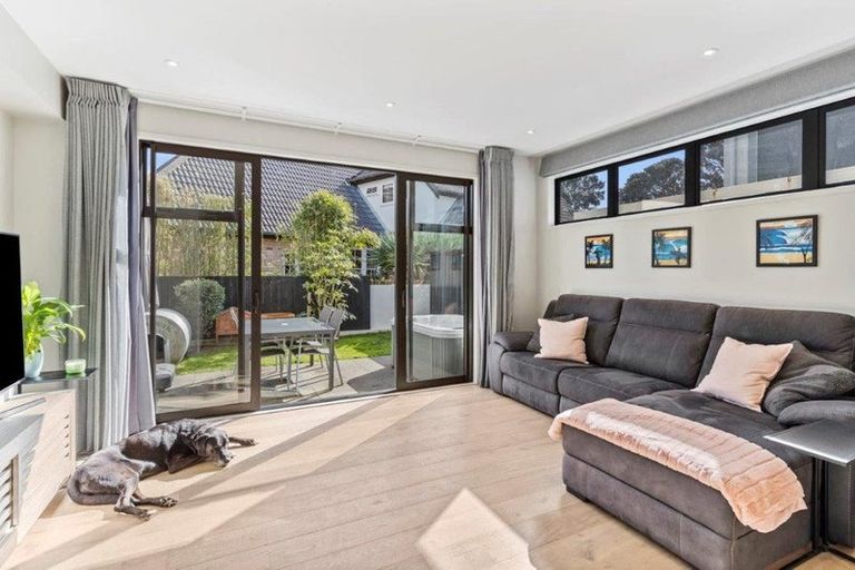 Photo of property in 392a Hibiscus Coast Highway, Orewa, 0931