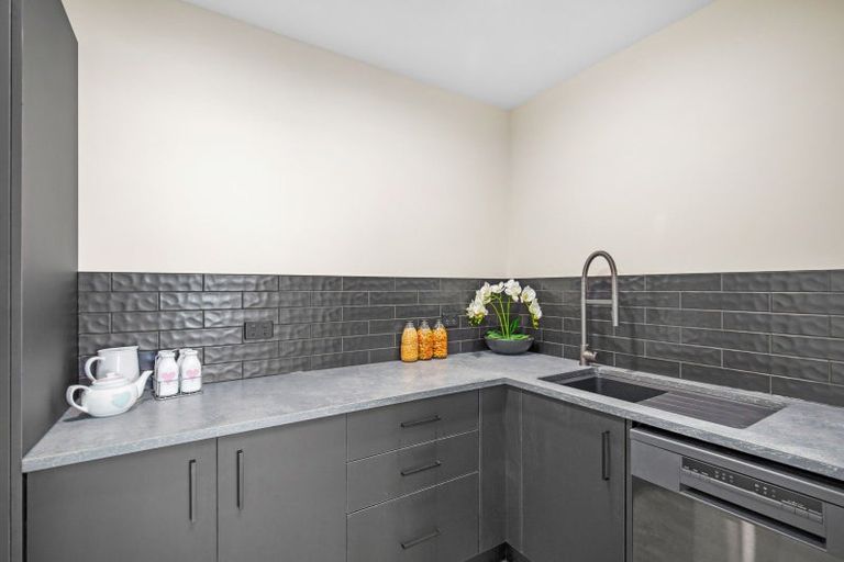 Photo of property in 10 Hawkdun Place, Bridge Hill, Alexandra, 9320