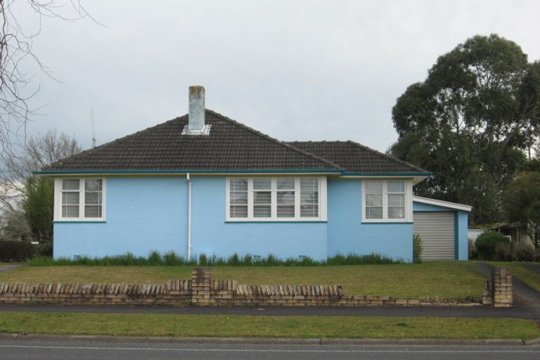 Photo of property in 96 Fairfield Road, Fairfield, Hamilton, 3214