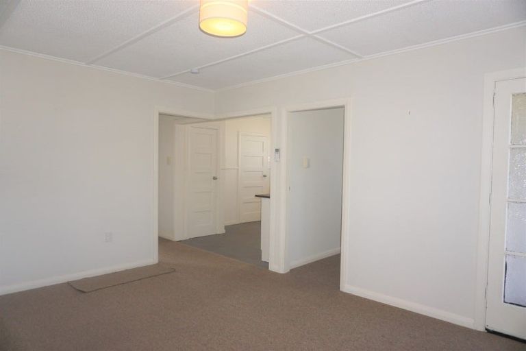 Photo of property in 132 Hakanoa Street, Huntly, 3700