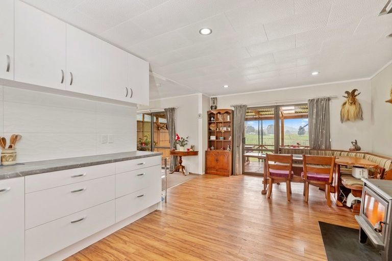 Photo of property in 402 Apirana Road, Horohoro, Rotorua, 3077