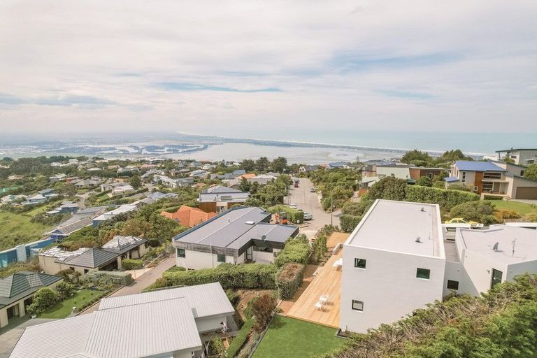 Photo of property in 280 Major Hornbrook Road, Mount Pleasant, Christchurch, 8081