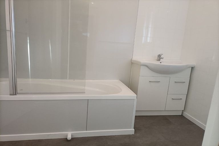 Photo of property in 40 Colombo Road, Waiuku, 2123