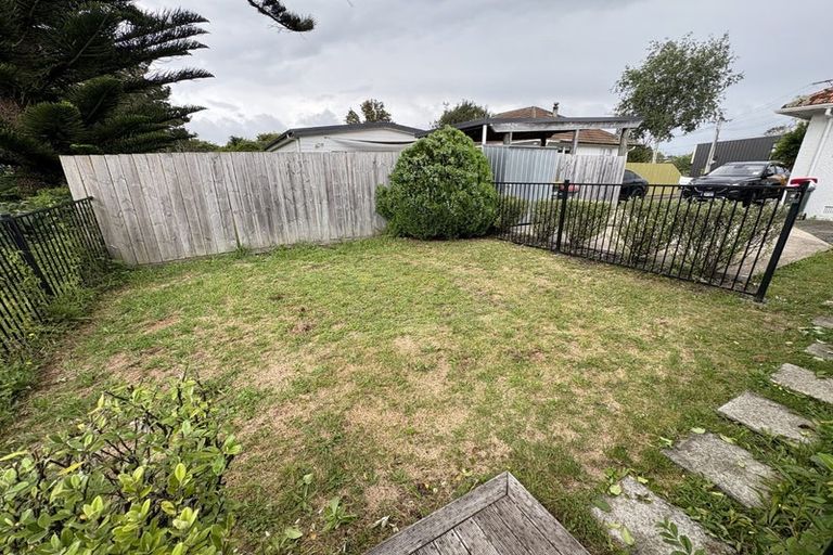 Photo of property in 20 Stokes Crescent, Maeroa, Hamilton, 3200