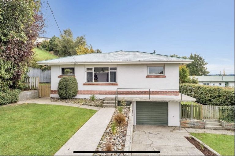 Photo of property in 20 Seymour Street, Gore, 9710