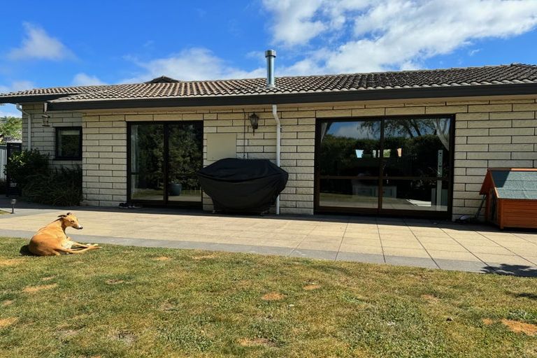 Photo of property in 2 Fenmere Place, Burwood, Christchurch, 8083