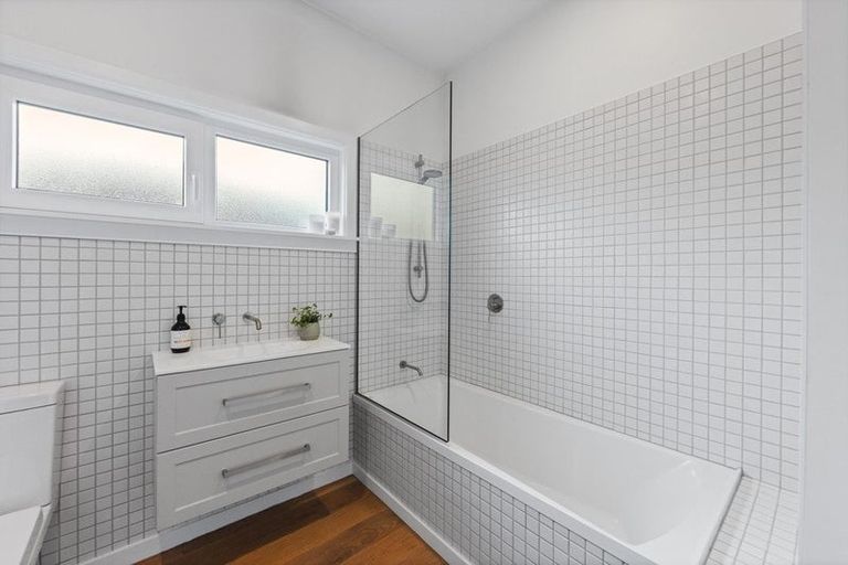 Photo of property in 126 Rutland Street, St Albans, Christchurch, 8052