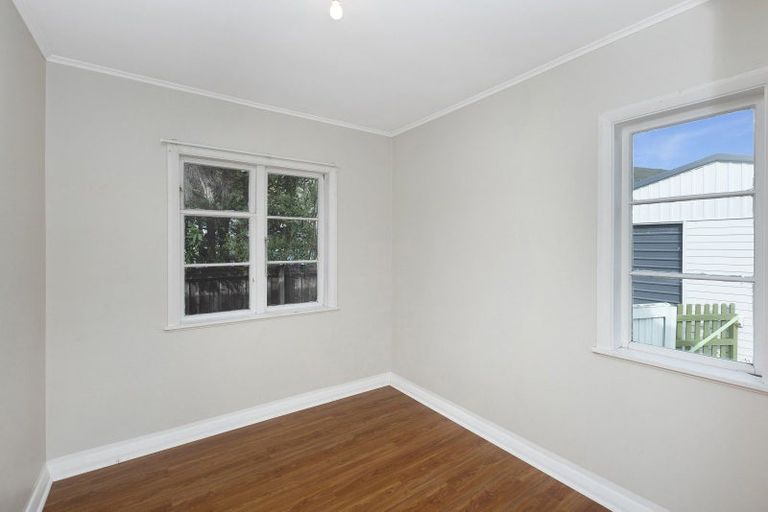 Photo of property in 42 Colenso Street, Sumner, Christchurch, 8081