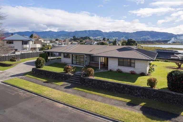 Photo of property in 35 Francis Drive, Katikati, 3129