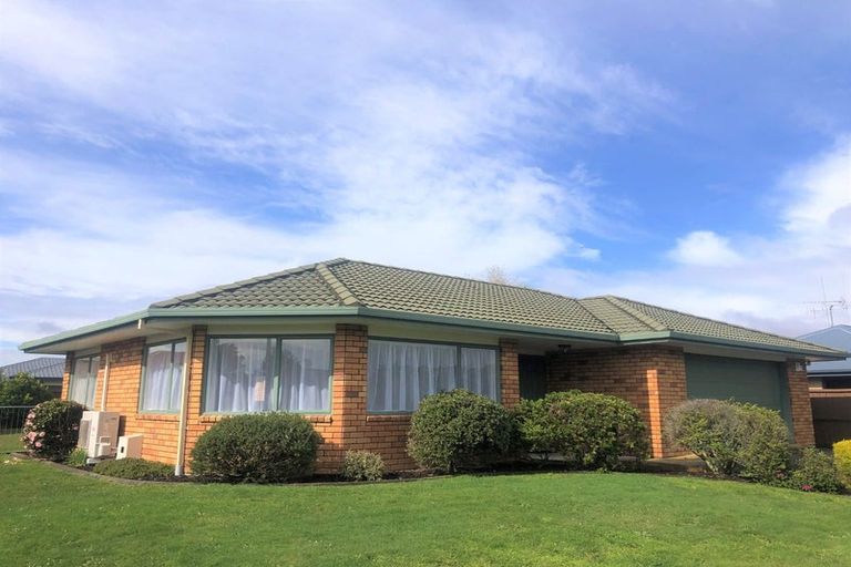 Photo of property in 20 Cranbrook Place, Rototuna North, Hamilton, 3210