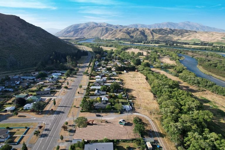 Photo of property in 56 Bledisloe Street, Kurow, 9435