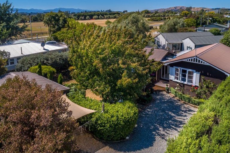 Photo of property in 1b Dublin Street, Martinborough, 5711