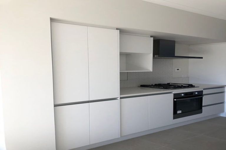 Photo of property in 36 Pennant Street, Long Bay, Auckland, 0630