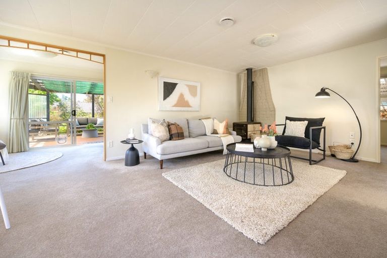 Photo of property in 10 Goddard Road, Tasman, Upper Moutere, 7173