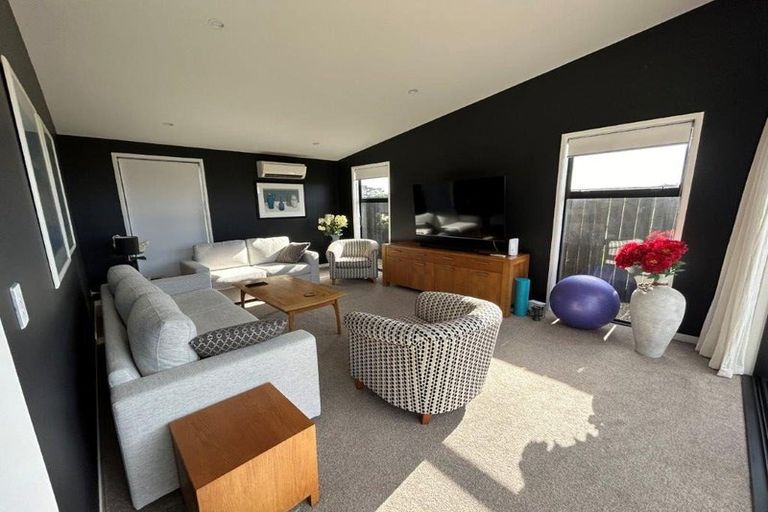 Photo of property in 2 Franks Way, Papamoa Beach, Papamoa, 3118