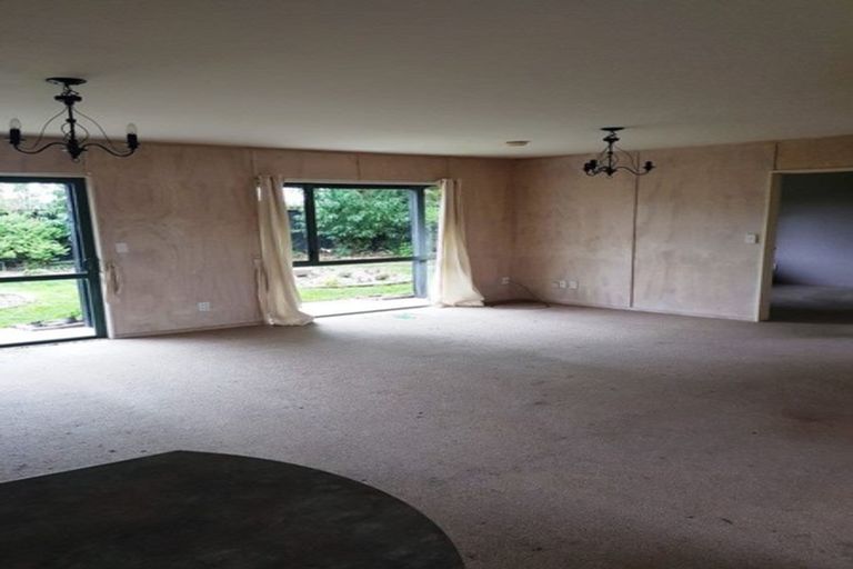 Photo of property in 55 Farnborough Street, Aranui, Christchurch, 8061