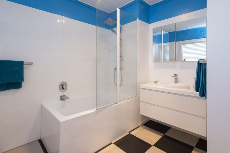 Photo of property in 24 Cherry Road, Bucklands Beach, Auckland, 2014