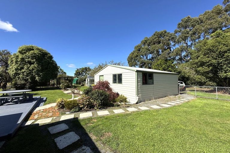 Photo of property in 4 Hinahina Road, Owaka, 9586