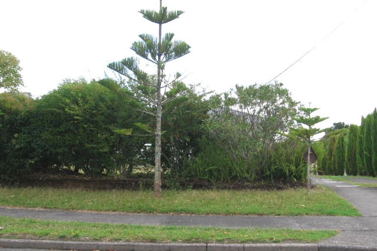 Photo of property in 2/15 Ambler Avenue, Glen Eden, Auckland, 0602