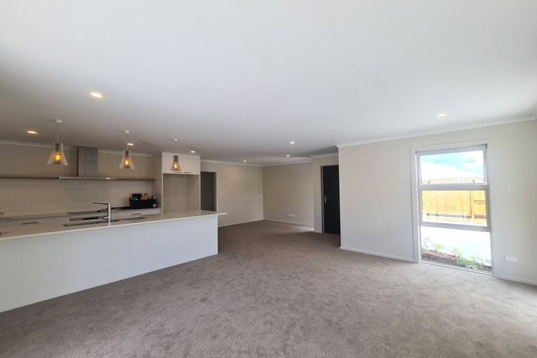Photo of property in 195 Te Okuroa Drive, Papamoa, 3118