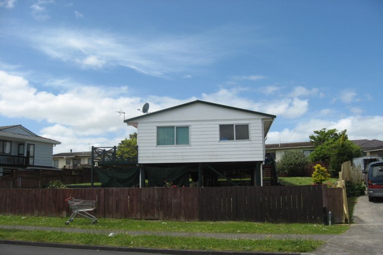 Photo of property in 134 Finlayson Avenue, Clendon Park, Auckland, 2103
